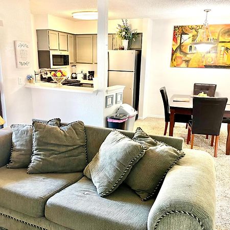 Daytona 2 Bed Apartment 10 Minutes To Beach With Balcony Порт Ориндж Екстериор снимка