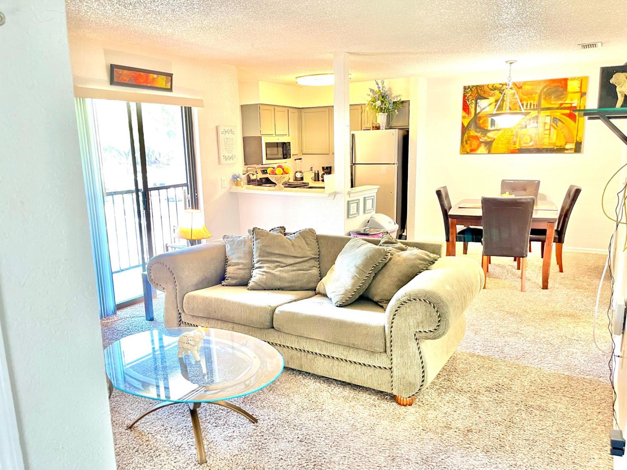 Daytona 2 Bed Apartment 10 Minutes To Beach With Balcony Порт Ориндж Екстериор снимка